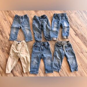 Lot of 5 boys jeans and 1 pair of khakis size 18 months